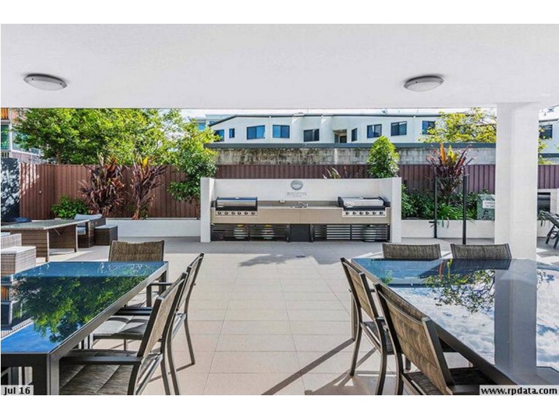 18/120 Melton Road, Nundah QLD 4012