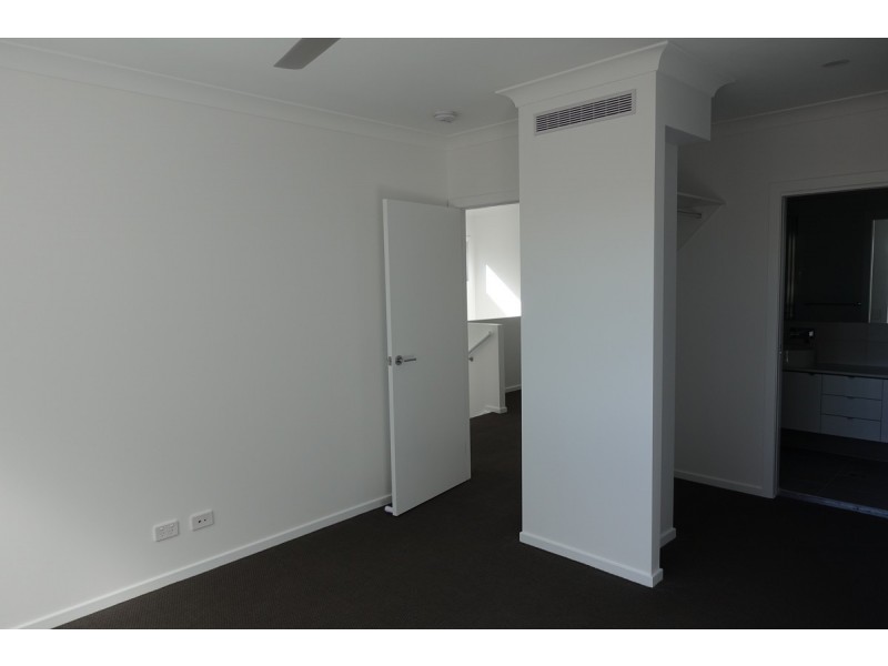 116 Nottingham Road, Parkinson QLD 4115
