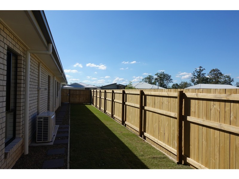 39 Kourounis Street, Logan Reserve QLD 4133