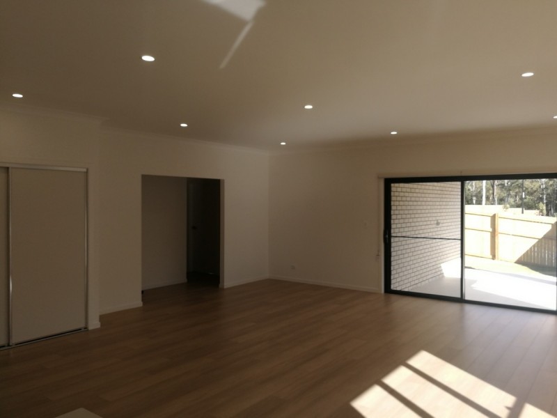18 Cook Lane, Logan Reserve QLD 4133