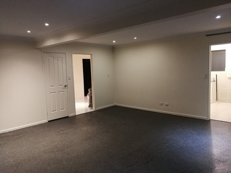 11 Mapleleaf Street, Eight Mile Plains QLD 4113