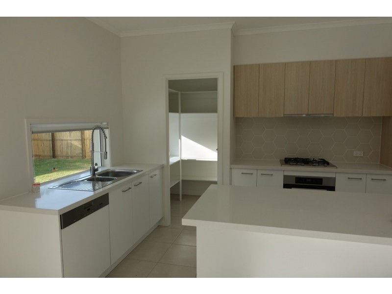 46 Morningview Place, Carindale QLD 4152