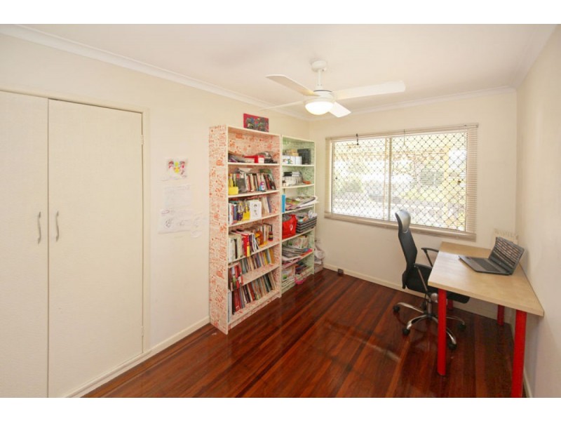 328 Newnham Road, Upper Mount Gravatt QLD 4122