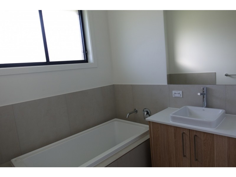 2 Blossom Place, Rochedale QLD 4123