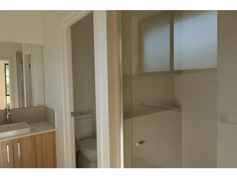 2 Blossom Place, Rochedale QLD 4123