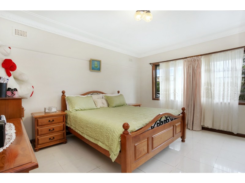 31 Parmal Avenue, Padstow NSW 2211