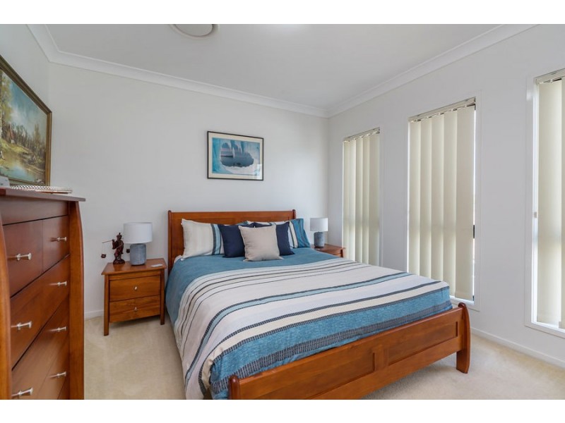 1/6 Peter Parade, Miami QLD 4220