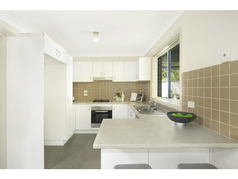 16 Lantarra Place, Figtree NSW 2525