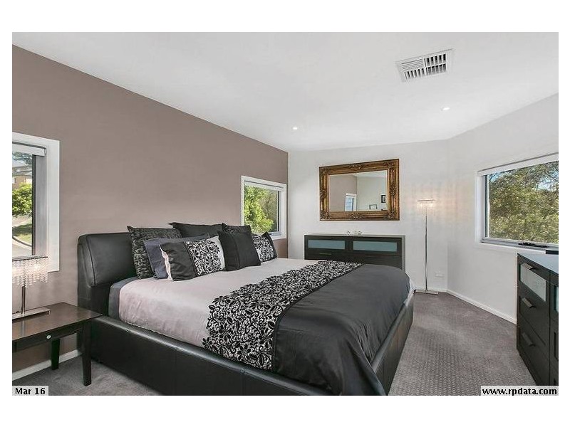 19 George Fuller Drive, Figtree NSW 2525