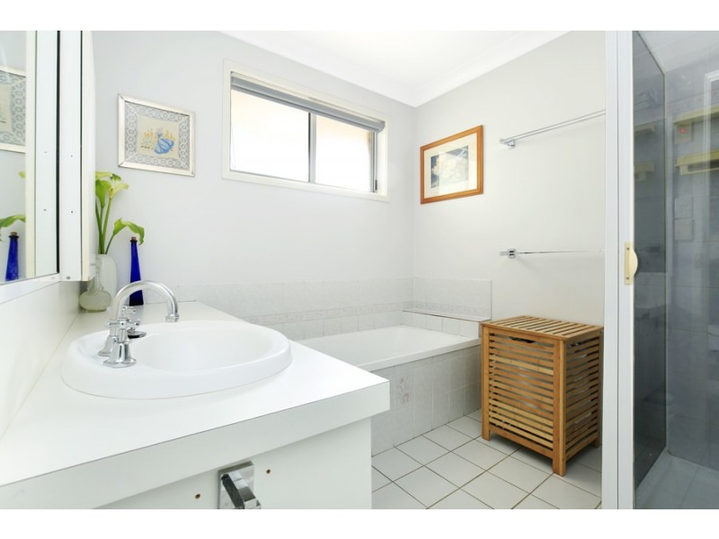 2 Mungurra Hill Road, Cordeaux Heights NSW 2526