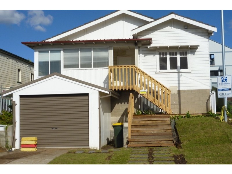 55 Urunga Parade, West Wollongong NSW 2500