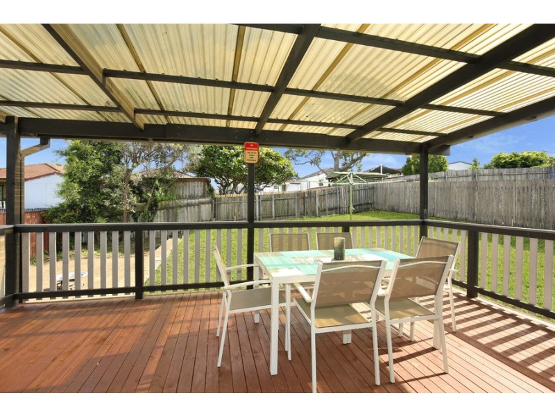 13 Waldron Street, Mount Saint Thomas NSW 2500