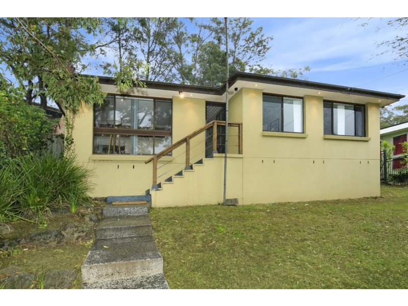 5 Aminya Place, Farmborough Heights NSW 2526