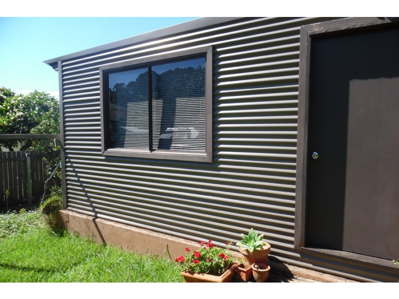 19a Prospect Street, Mount Saint Thomas NSW 2500