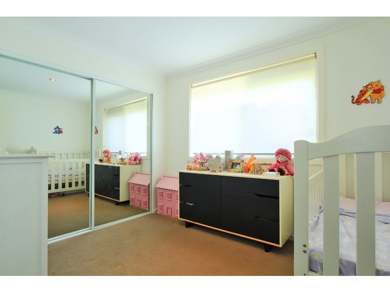 12A Hurt Parade, Unanderra NSW 2526