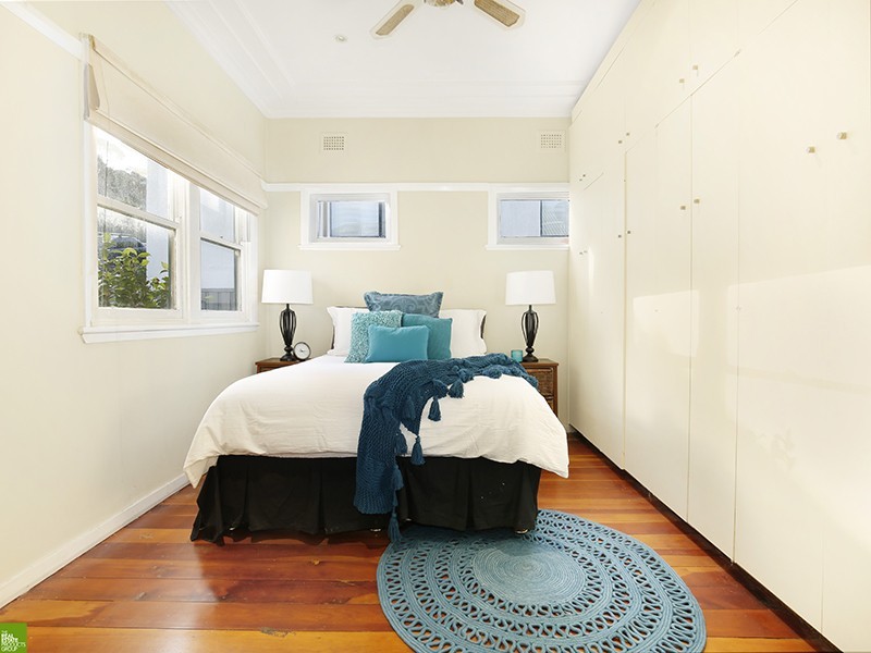 7 Prospect Street, Mount Saint Thomas NSW 2500