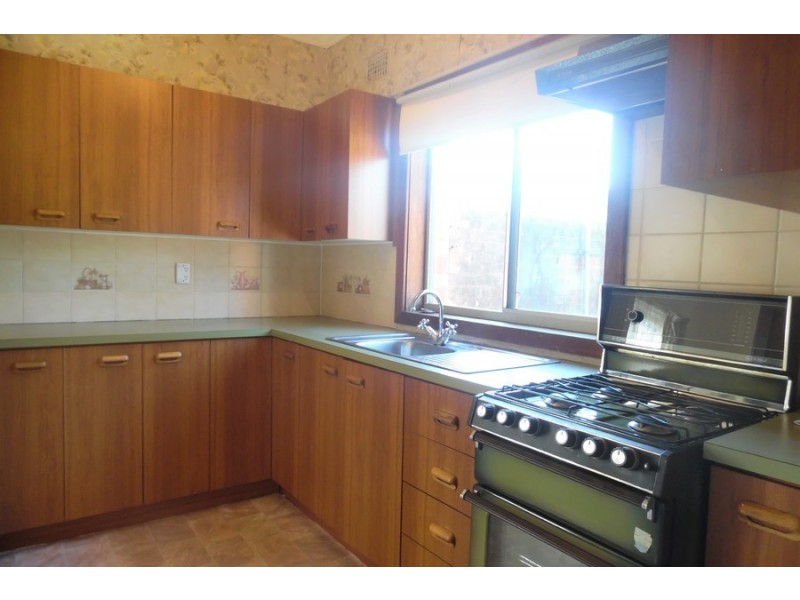 101 St Johns Avenue, Mangerton NSW 2500