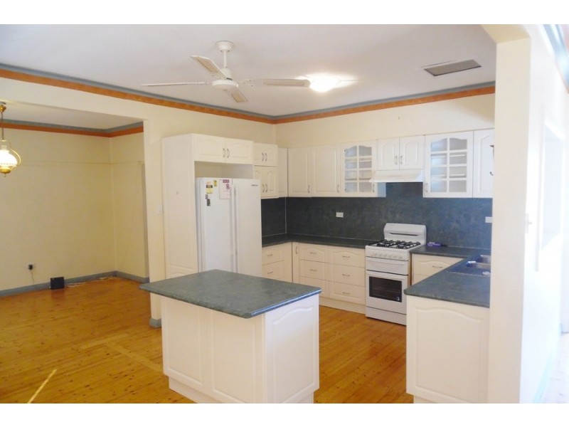 78 St Johns Avenue, Mangerton NSW 2500