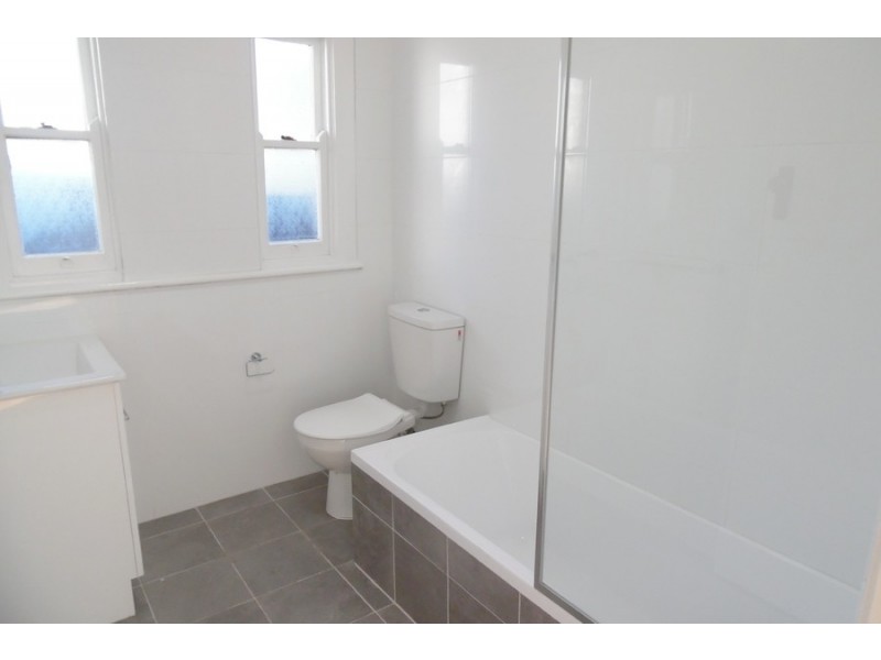 83 St Johns Avenue, Mangerton NSW 2500