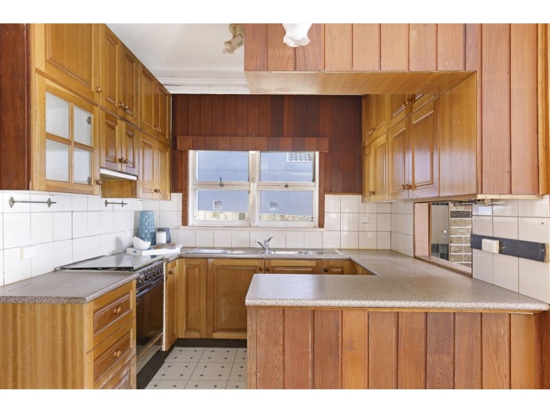 36 Stephen Drive, Woonona NSW 2517