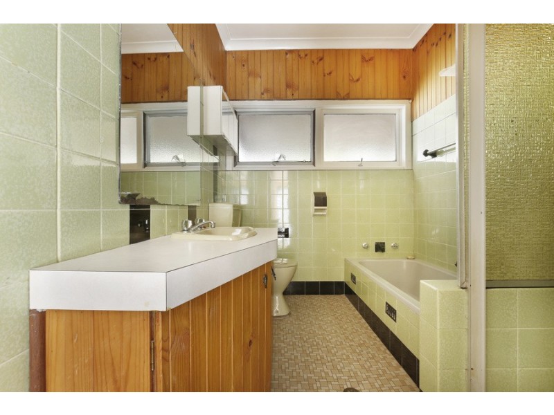 36 Stephen Drive, Woonona NSW 2517