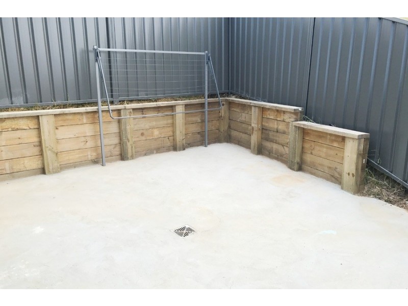 118B Shearwater Drive, Lake Heights NSW 2502