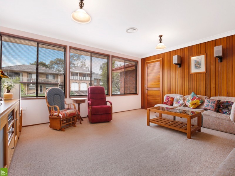 2 Ben Nevis Road, Farmborough Heights NSW 2526
