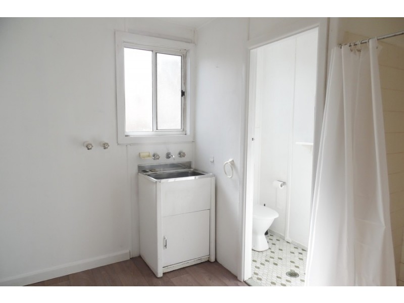 234 Gladstone Avenue, Mount Saint Thomas NSW 2500
