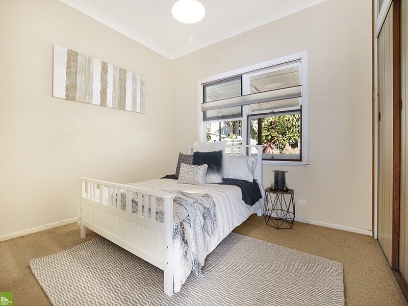 36 Stephen Drive, Woonona NSW 2517