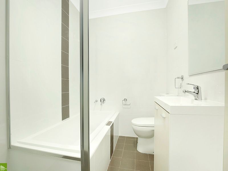 4/125 Lake Entrance Road, Barrack Heights NSW 2528