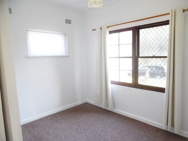 234 Gladstone Avenue, Mount Saint Thomas NSW 2500