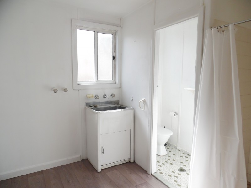 234 Gladstone Avenue, Mount Saint Thomas NSW 2500