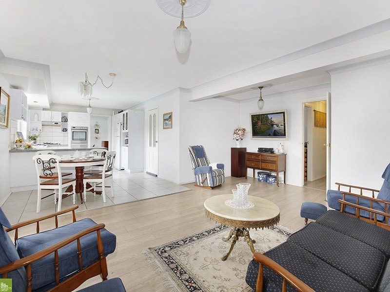 80 Booreea Boulevard, Cordeaux Heights NSW 2526