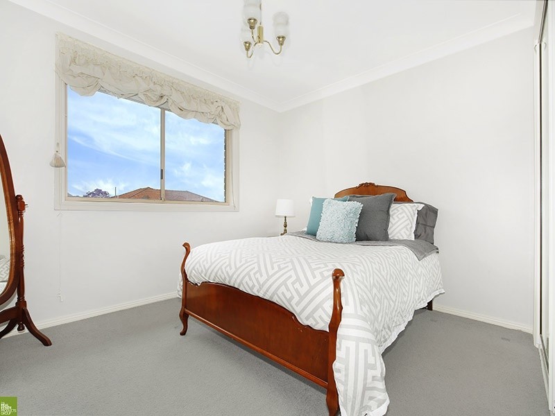 80 Booreea Boulevard, Cordeaux Heights NSW 2526