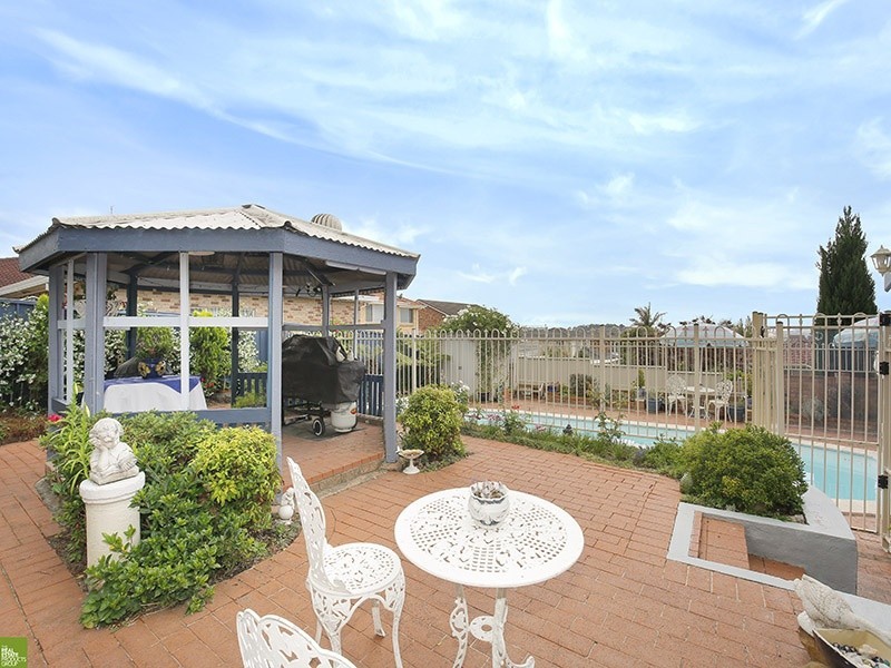80 Booreea Boulevard, Cordeaux Heights NSW 2526