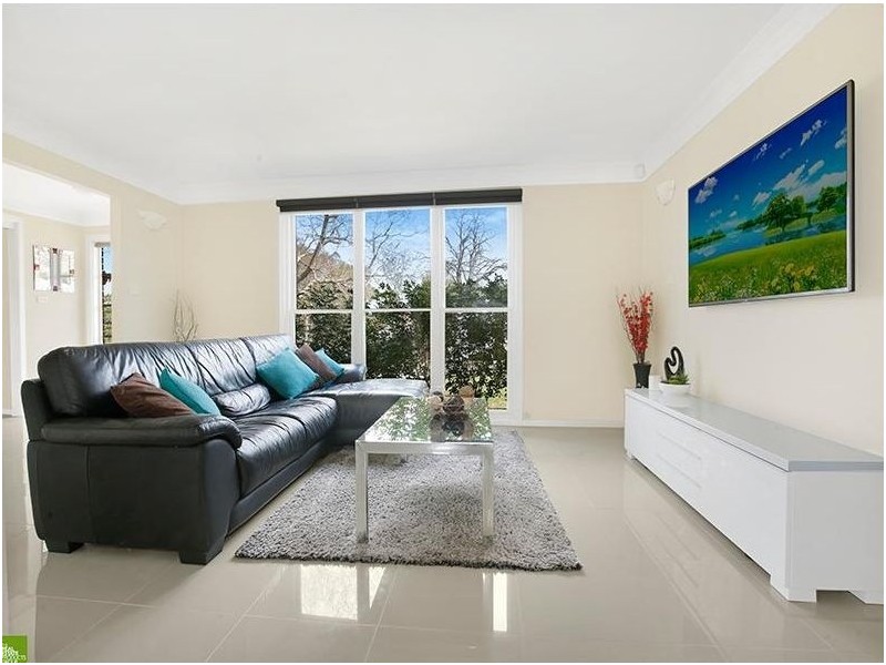 20 Coral Crescent, Unanderra NSW 2526