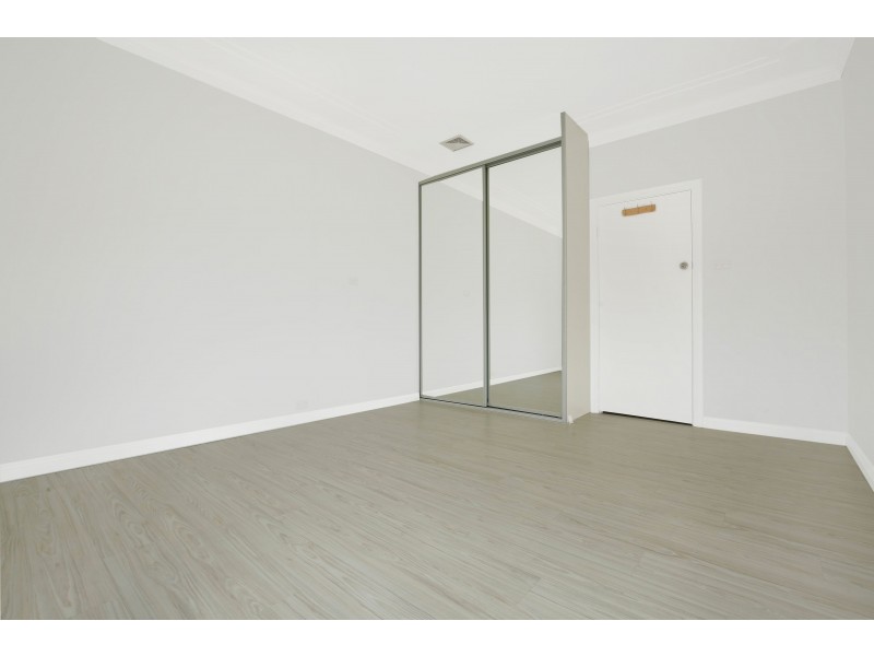 69 St Johns Avenue, Mangerton NSW 2500