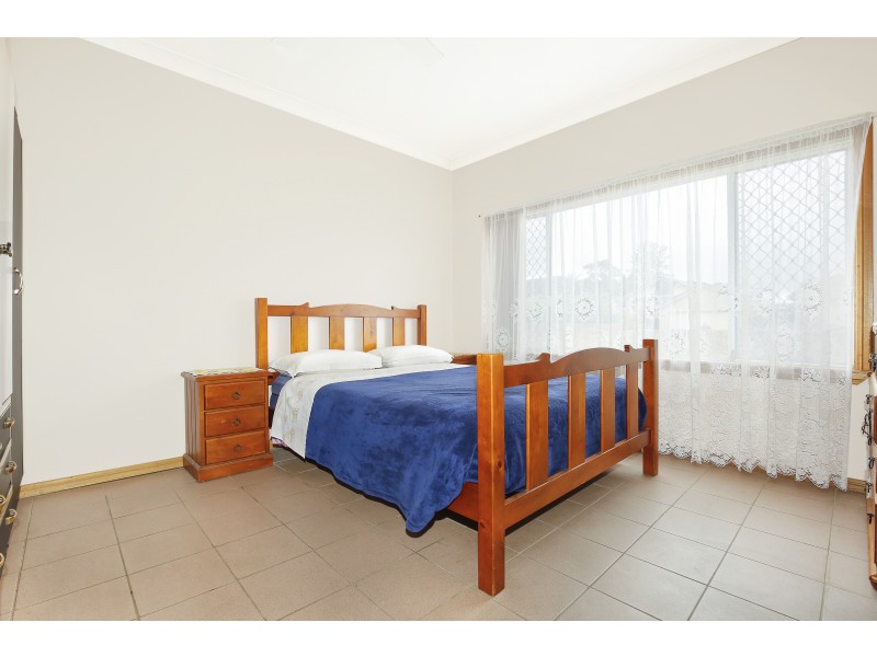 3 Fairy Avenue, Fairy Meadow NSW 2519