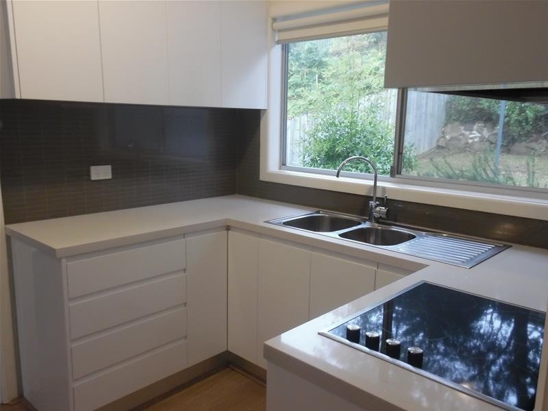 24 Mcarthur Parade, Mangerton NSW 2500