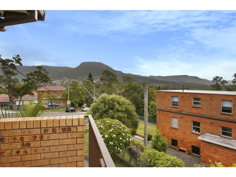 1/3 Powell Street, Mangerton NSW 2500