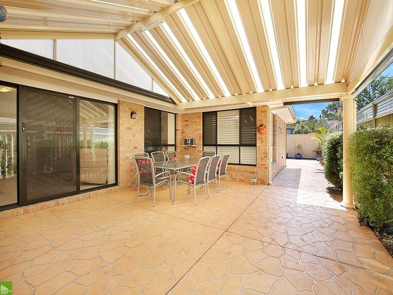 6 Musgrave Place, Figtree NSW 2525