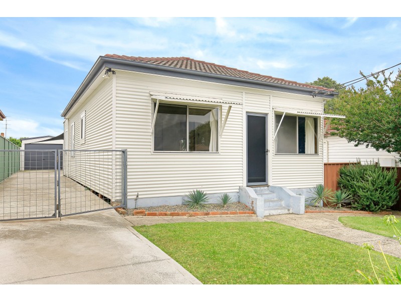 119 The Avenue, Mount Saint Thomas NSW 2500