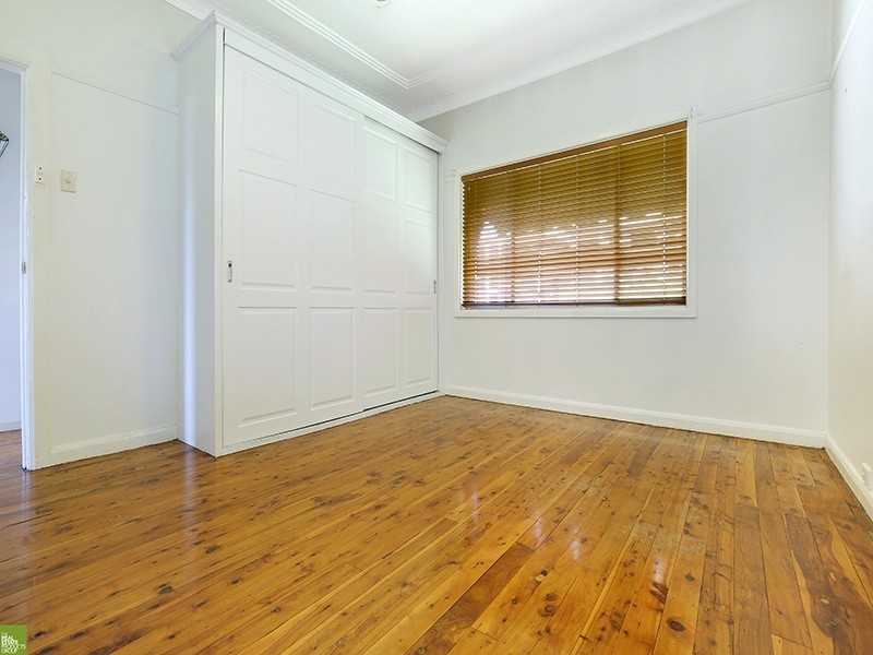 19 Prospect Street, Mount Saint Thomas NSW 2500