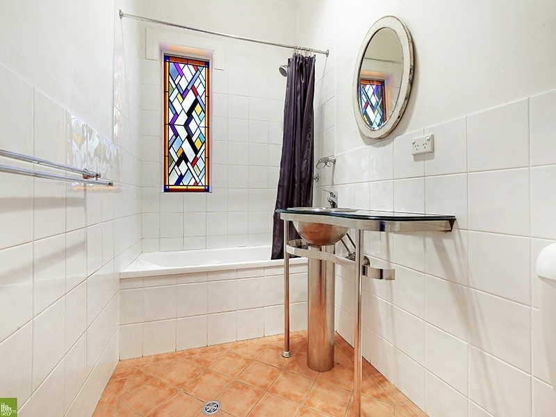 19 Prospect Street, Mount Saint Thomas NSW 2500