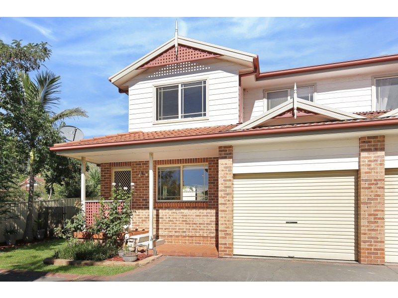 10/82 Daintree Drive, Albion Park NSW 2527