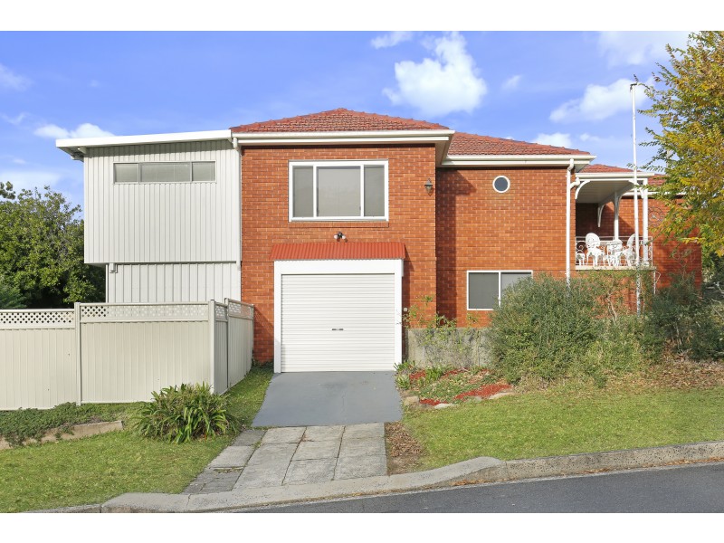 2 Edmund Avenue, Figtree NSW 2525