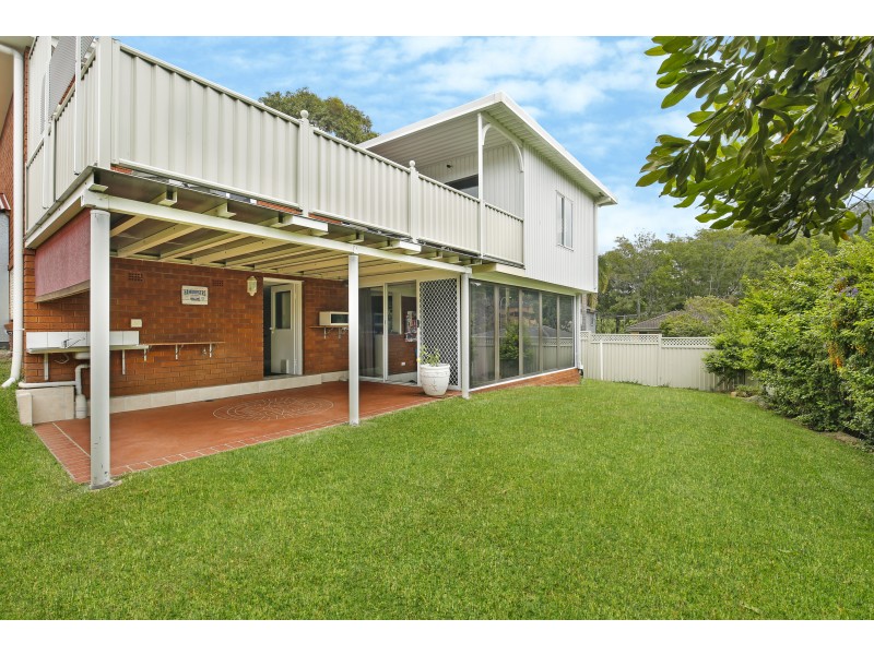 2 Edmund Avenue, Figtree NSW 2525