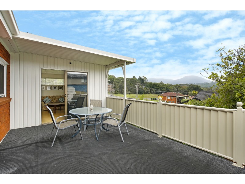 2 Edmund Avenue, Figtree NSW 2525