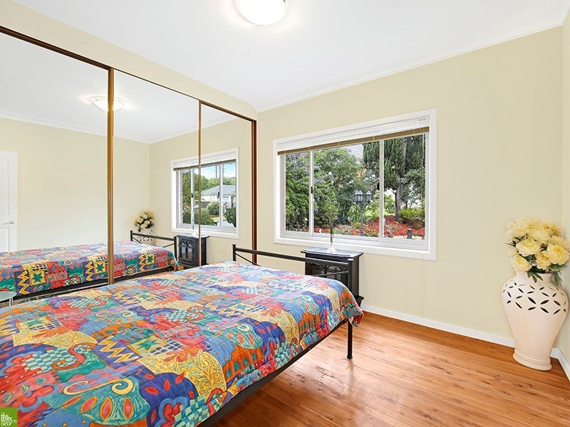 2 Edmund Avenue, Figtree NSW 2525