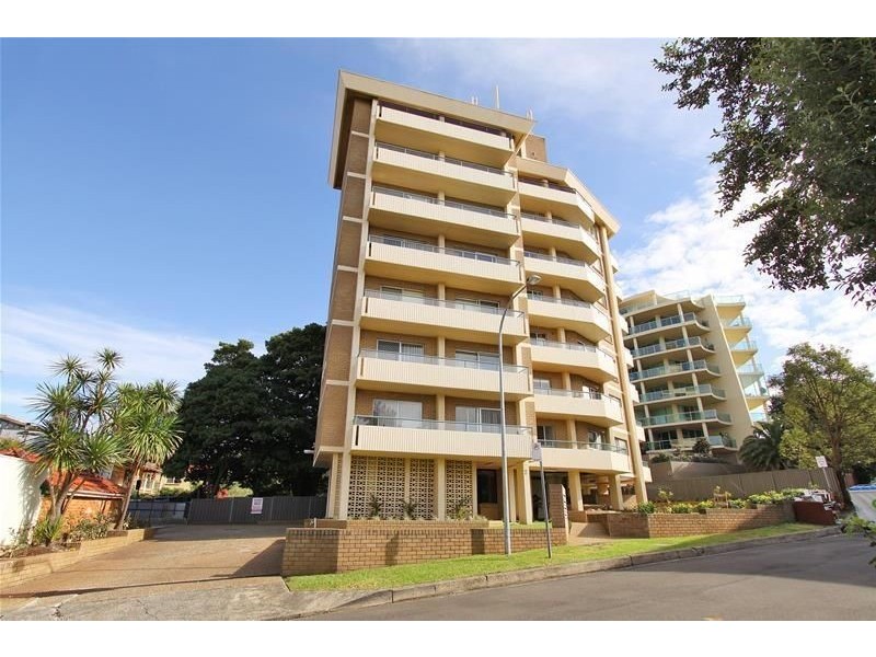 9/2 Wilson Street, Wollongong NSW 2500